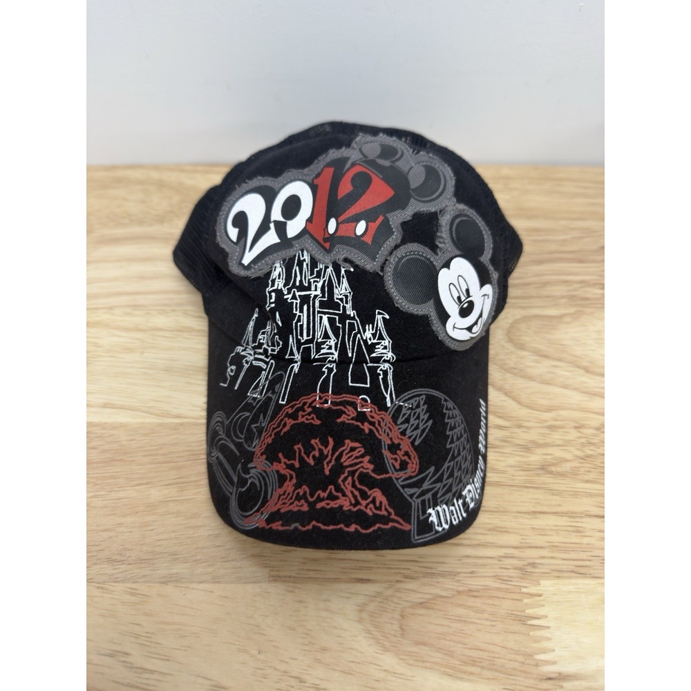 Walt Disney Parks Cap World Mickey Castle 2012 Trucker Black Mesh‎ SnapBack #1